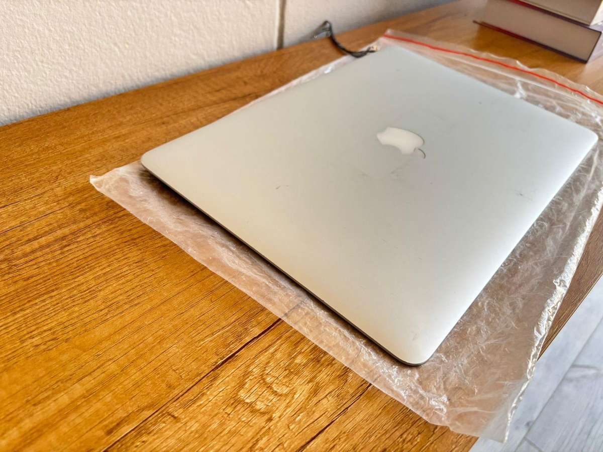 MacBook Pro 15" Retina Display Assembly  A1398 (Mid 2015)