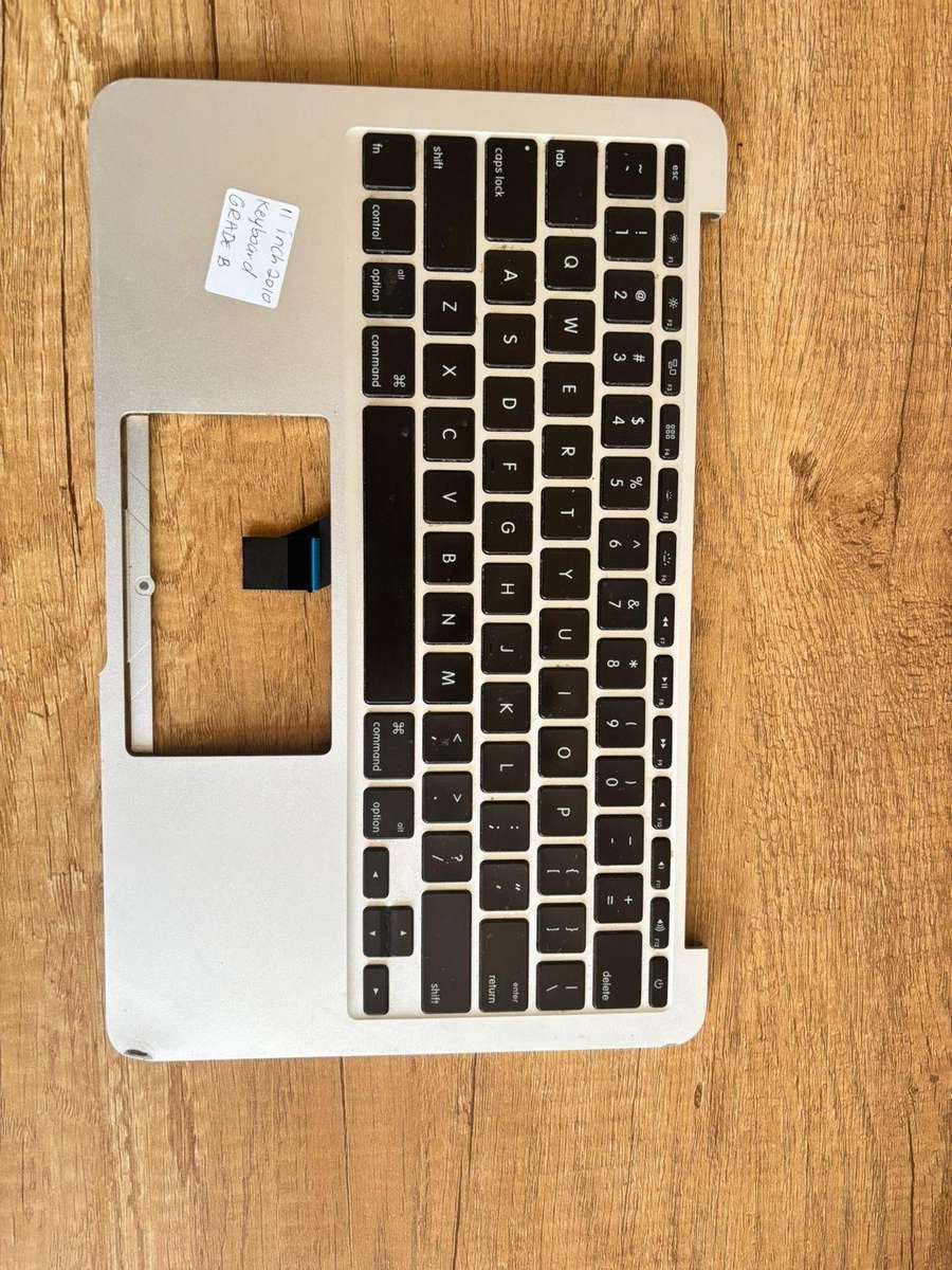 MacBook Air 11" (Mid 2010 - 2011) Upper Case with Keyboard  Grade B (Used)