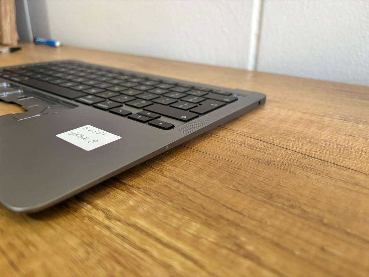 MacBook Air 13" (A2337, Late 2020  M1) Upper Case with Keyboard  Dark Grey (Used, Grade B)