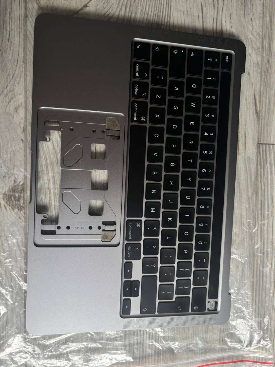 MacBook Pro 13" Upper Case Assembly A2251 (2020)