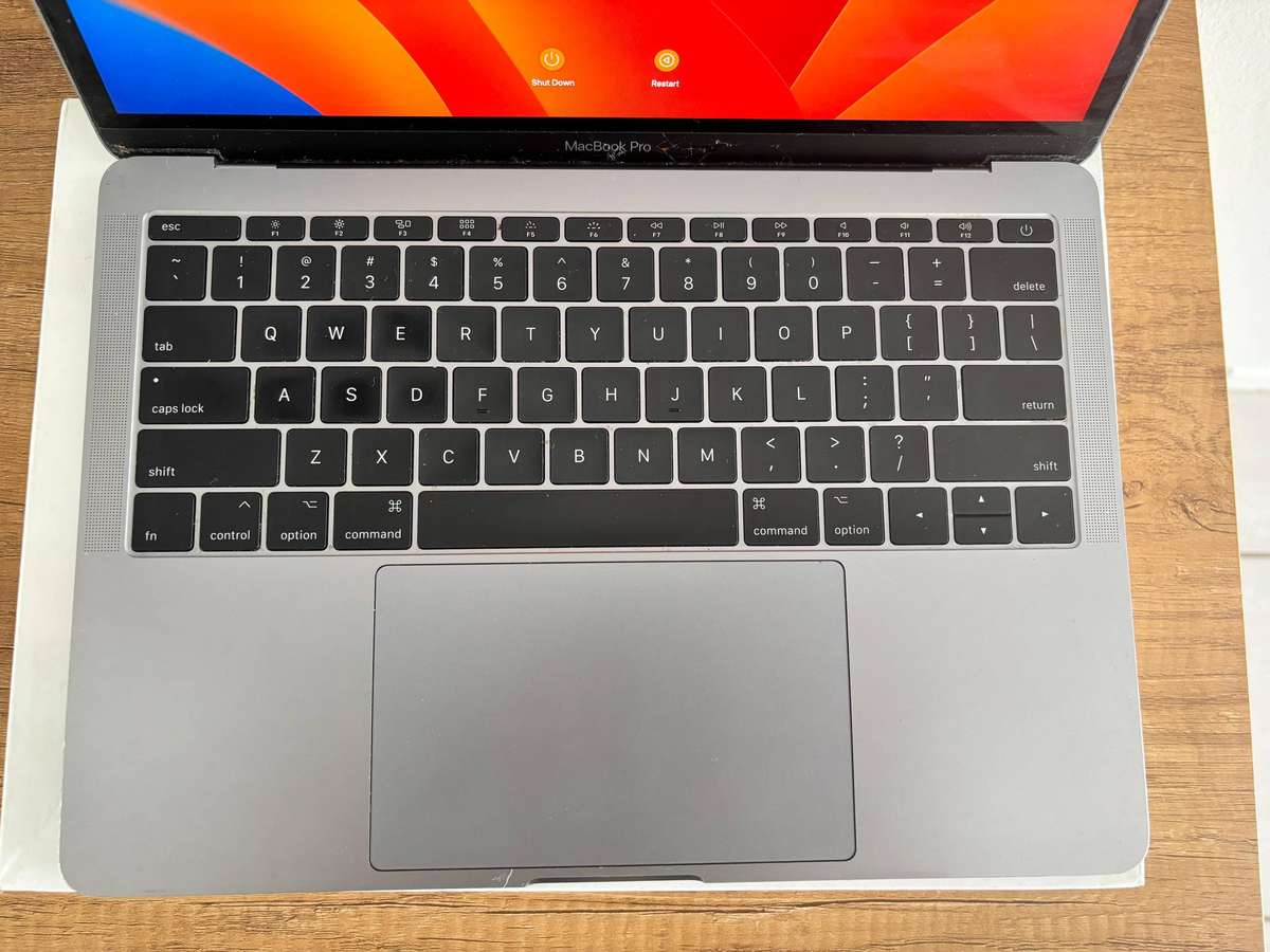 Apple MacBook Pro 13" Retina (2017)  Intel Quad-Core i5 | 8GB RAM | 128GB SSD | Fair Condition