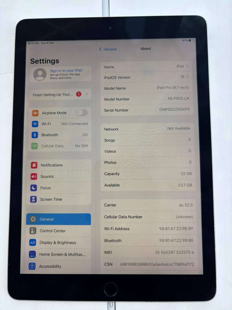 Apple iPad Pro 9.7" | 32GB | Wi-Fi + Cellular (4G) | Grey Condition: Used  Fully Tested & Working
