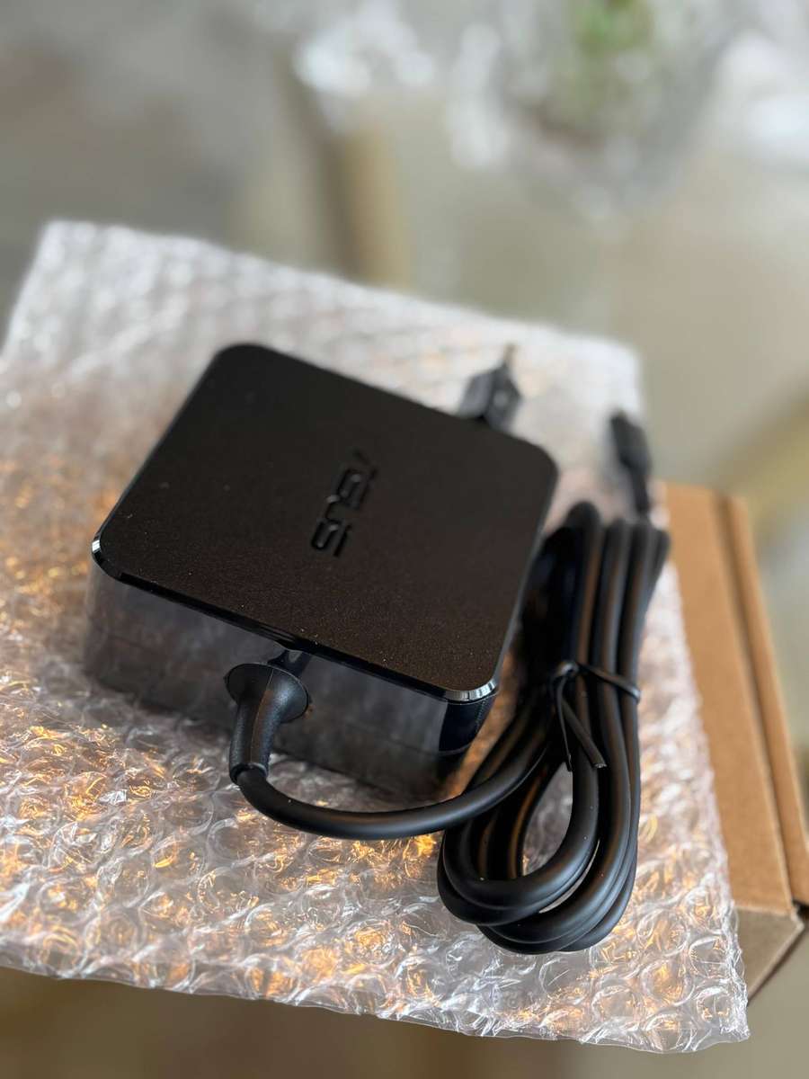 Original ASUS 65W USB-C Adapter  Type-C Charger  Brand New