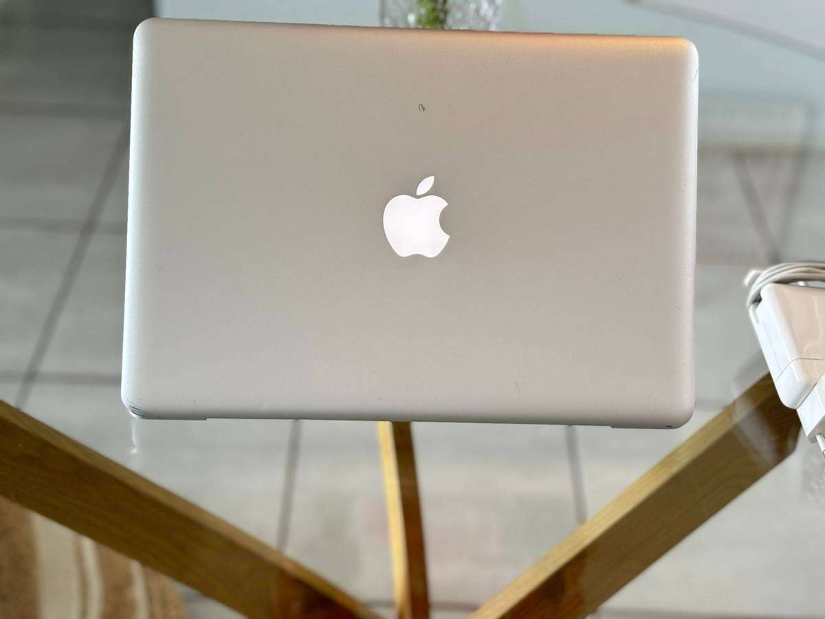  Apple MacBook Pro 13 (2011) | Core i5 | 4GB RAM | 500GB| Reliable Classic MacBook