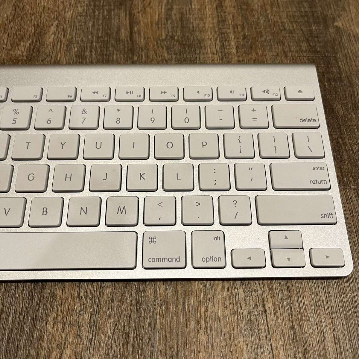 Genuine Apple A1314 Magic Keyboard (1st Gen) - Wireless