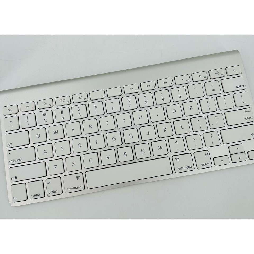 Original Apple Magic Keyboard A1314  Bluetooth Wireless | OEM Genuine | Tested