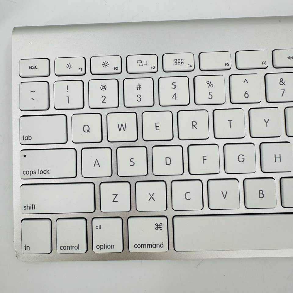Original Apple Magic Keyboard A1314  Bluetooth Wireless | OEM Genuine | Tested