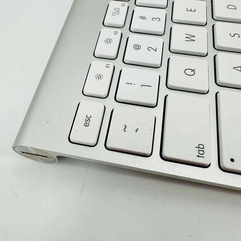 Original Apple Magic Keyboard A1314  Bluetooth Wireless | OEM Genuine | Tested