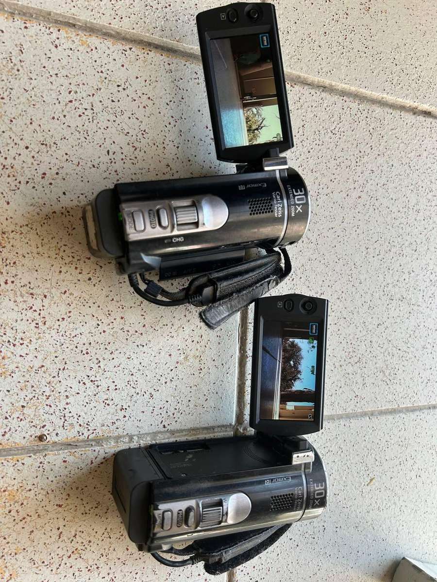 Sony CX190 Handycam Camcorder - Used, Working