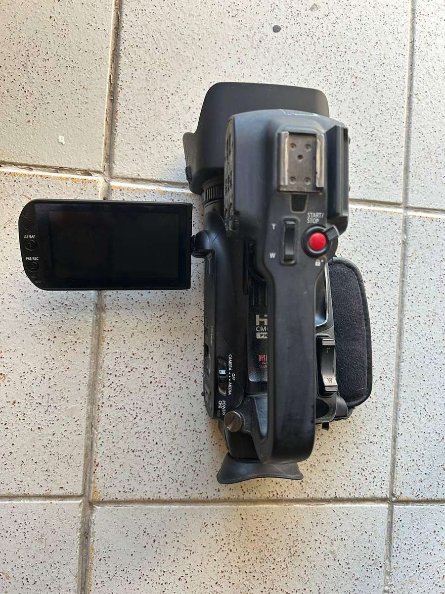 For Sale: Canon XA20 Camcorder (Faulty, For Parts/Repair)