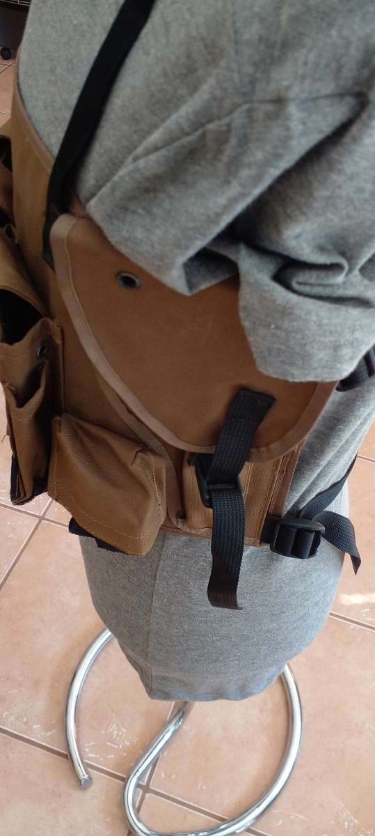 SADF BATELEUR 90 WEBBING PARABAT BACKPACKER TYPE.PISTOL HOLDER FACILITY.