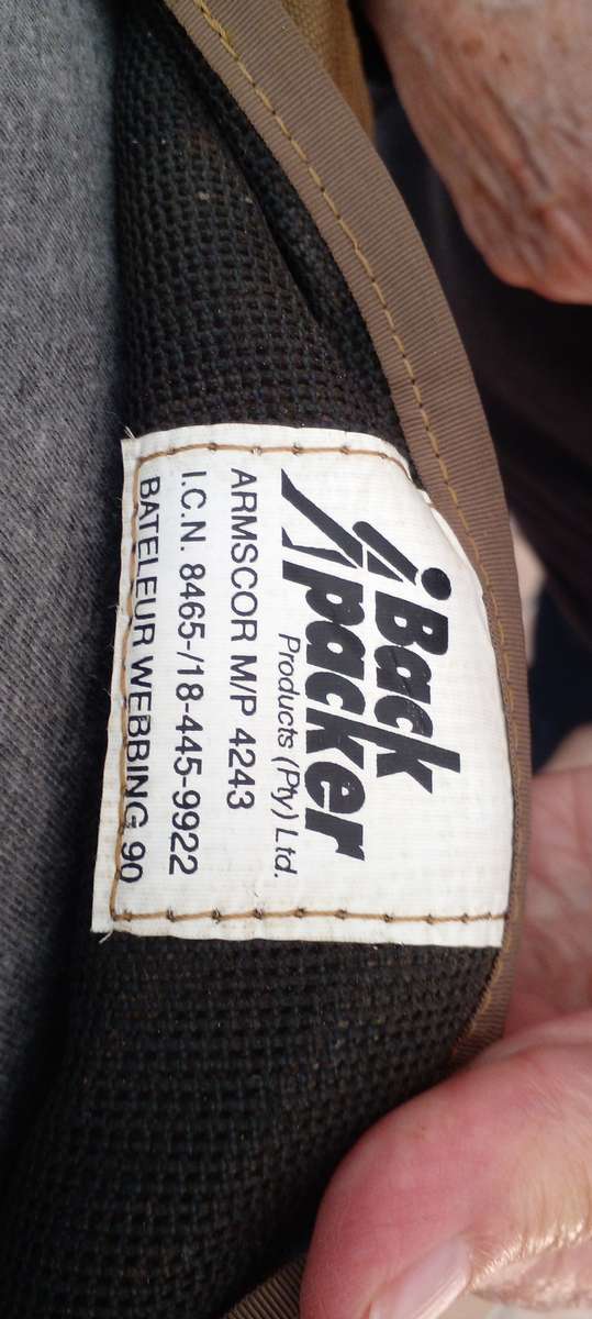 SADF BATELEUR 90 WEBBING PARABAT BACKPACKER TYPE.PISTOL HOLDER FACILITY.