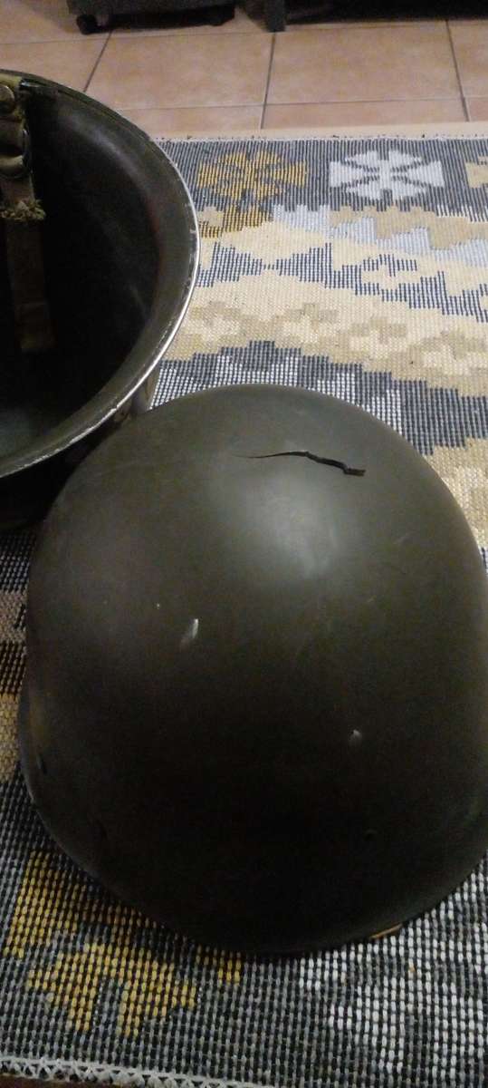 SADF BUSH WAR ERA INFANTERY HELMET. INNER AND STRAP SECOND SMALLER HELMET INTACT. SEE DESC.