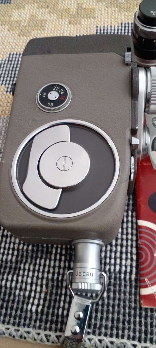 CANON CINE 8.T MOVIE CAMERA.UNTESTED.