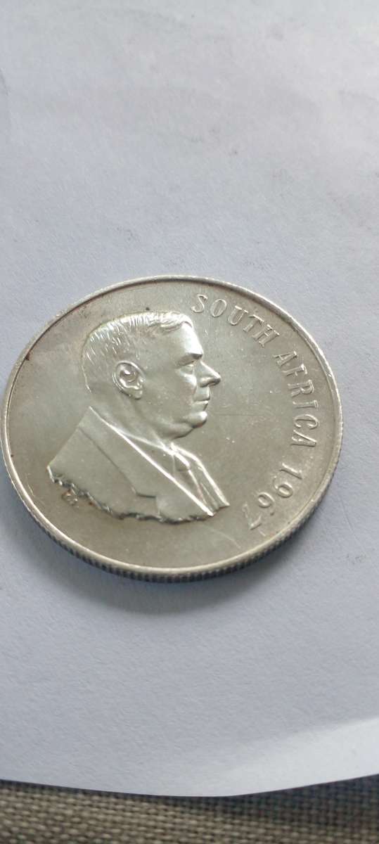 HIGH GRADE 1967 RSA SILVER RAND.