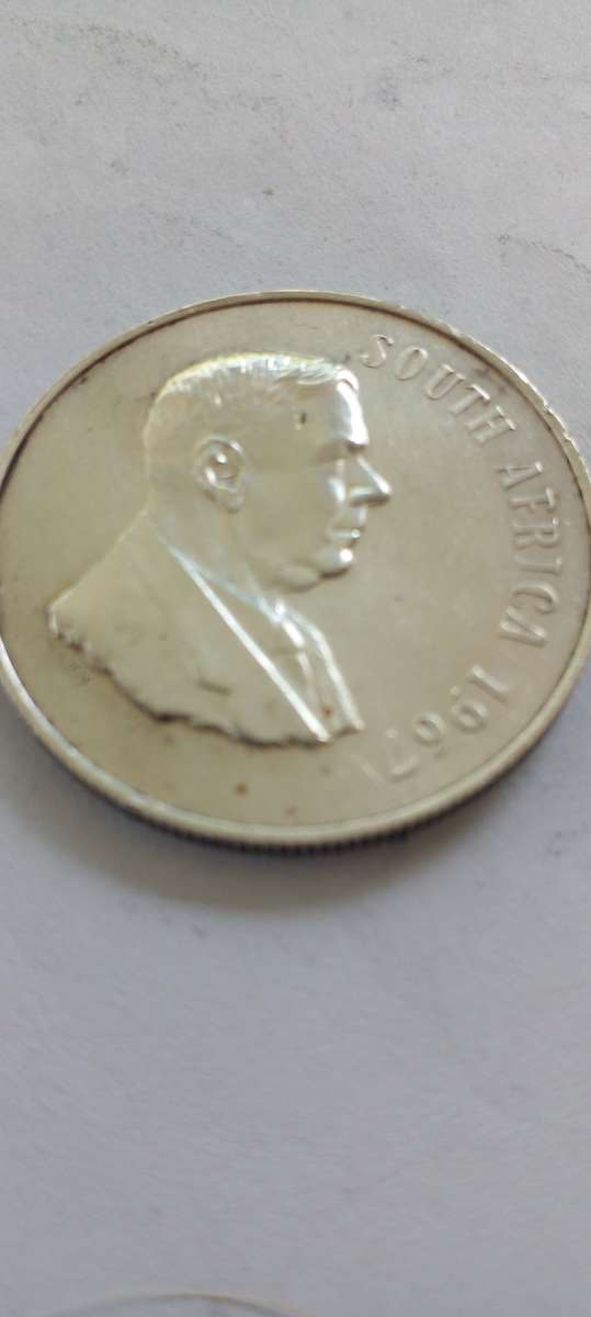 HIGH GRADE 1967 RSA SILVER RAND.