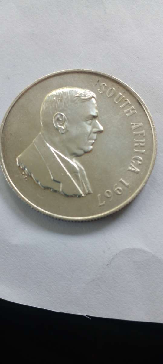 HIGH GRADE 1967 RSA SILVER RAND.