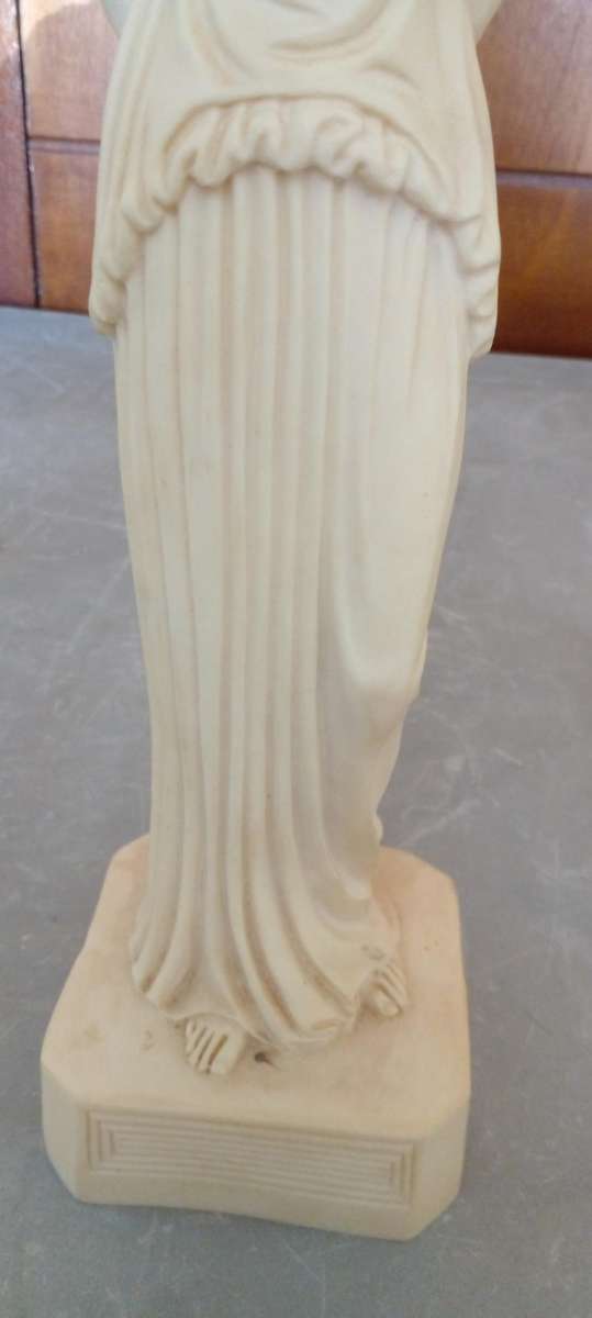 GREEK STATUE ALBATROSS ALBASTER GODDESSE FIGURINE.SEE DESC.