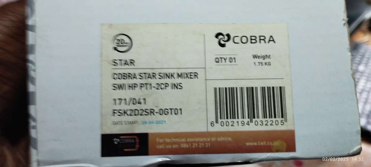 Cobra STAR Sink Mixer_Swivel Spout_2 Taphole_Heavy Pattern
