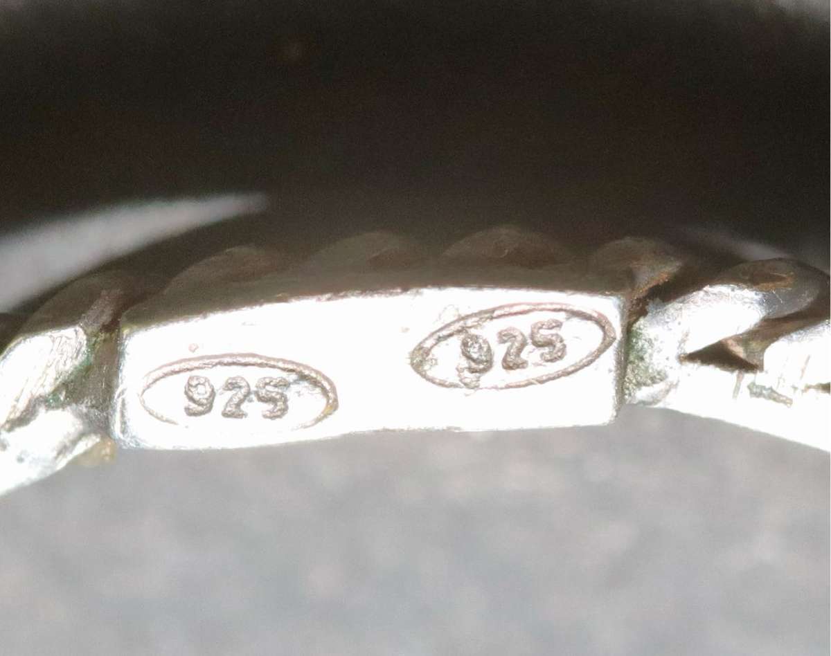 Wow 3 x beautiful vintage cameos!!! Please read description.