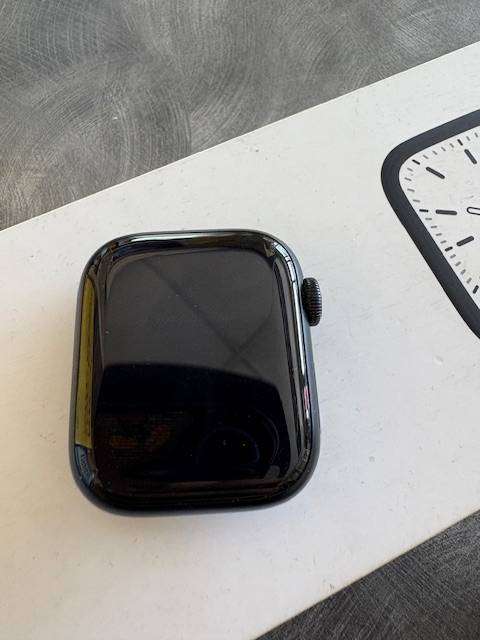 APPLE WATCH SERIES 7 41mm With Box Black