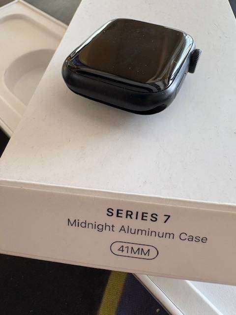APPLE WATCH SERIES 7 41mm With Box Black