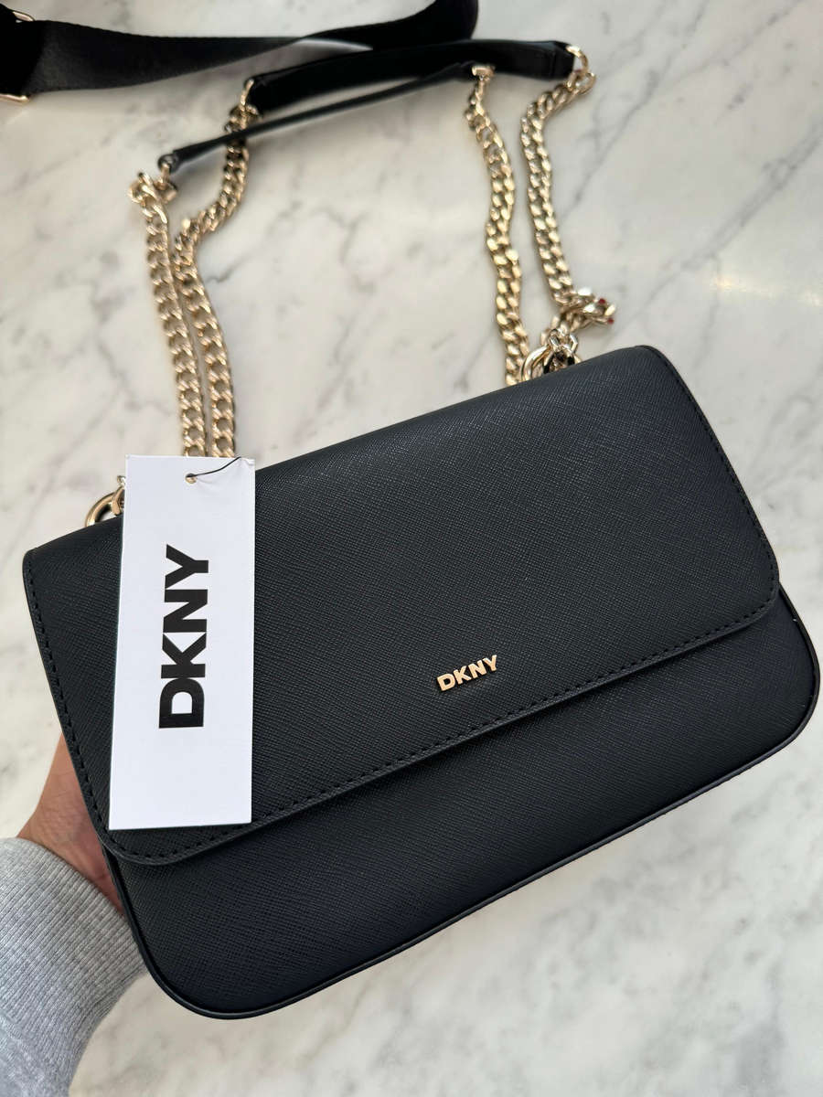 DKNY CROSSBODY BAG (BRAND NEW)