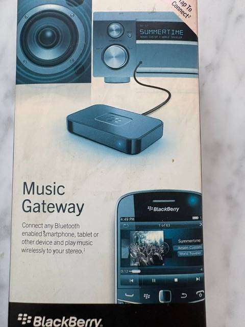 MUSIC GATEWAY 3.5MM AUX OR RCA