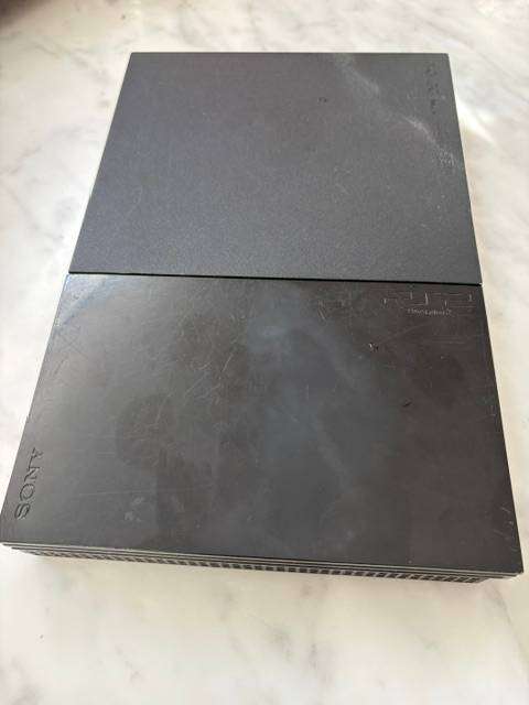 PS2 SLIM CONSOLE BLACK WITH EXTRA'S