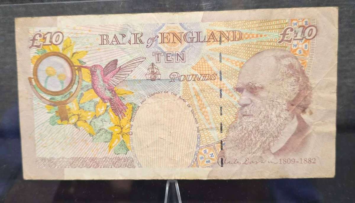 British 10 Pounds #0014