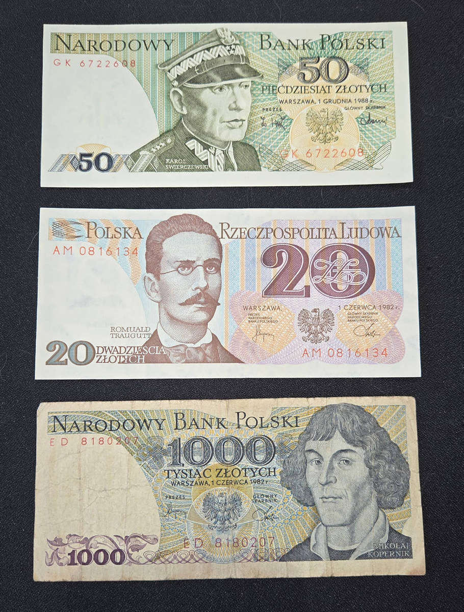 Selection of international banknotes