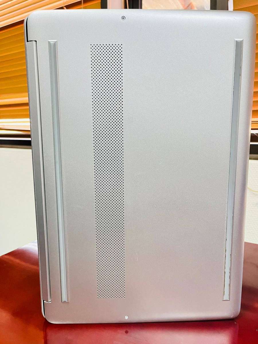 HP Laptop Intel Celeron N4500