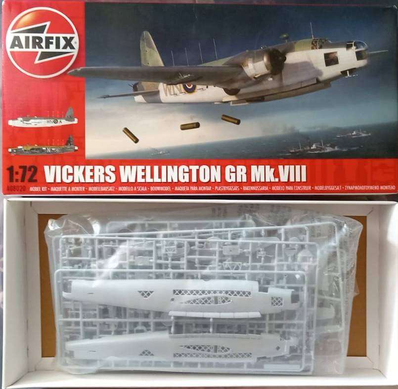 Airfix Models, Vickers Wellington GR Mk.VIII, A08020, 1/72 Scale,