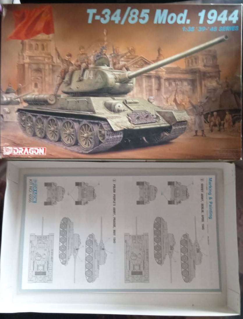 Dragon Models, T-34/85 Mod. 1944, DN6066, 1/35 Scale,