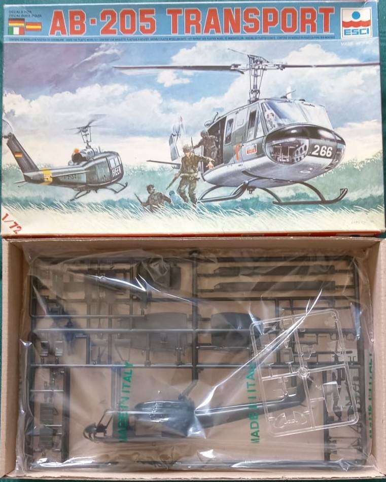 ESCI Models, AB-205 Transport, ESCI 9005, 1/72 Scale,