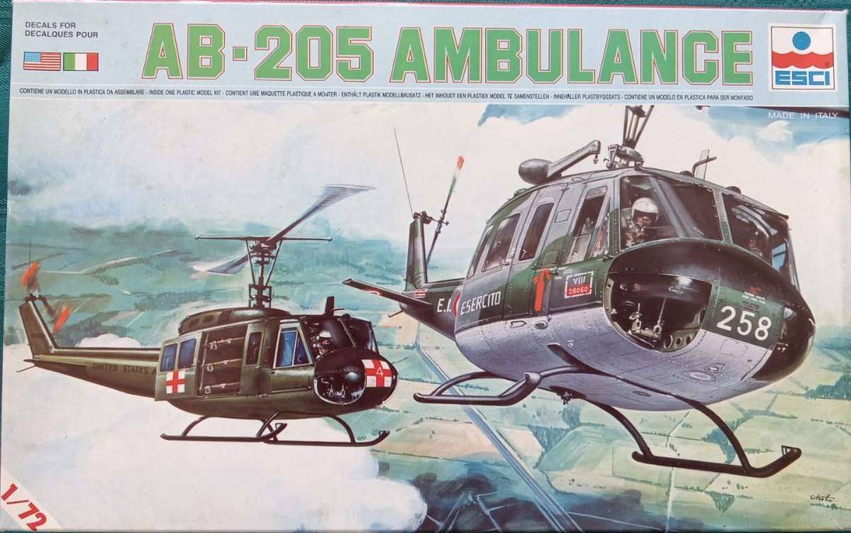 ESCI Models, AB-205 Ambulance, ESCI 9006, 1/72 Scale,