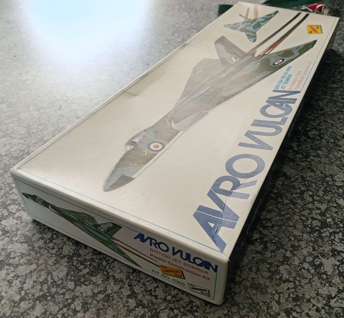 Avro Vulcan British Delta Wing Bomber Lindberg