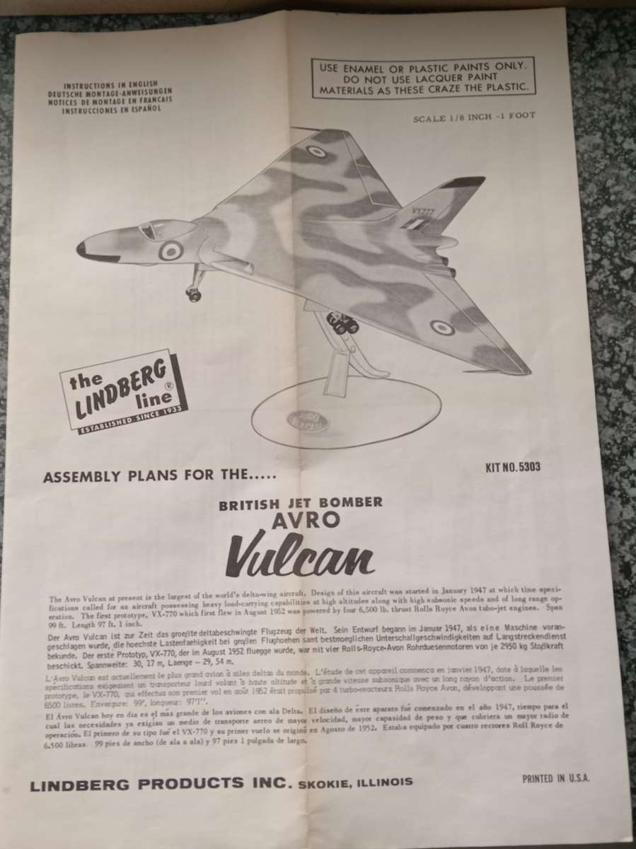 Avro Vulcan British Delta Wing Bomber Lindberg
