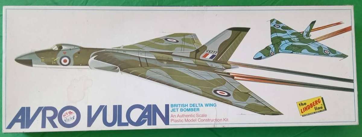 Lindberg Model, Avro Vulcan British Delta Wing Jet Bomber, No. 5303, 1:96 Scale
