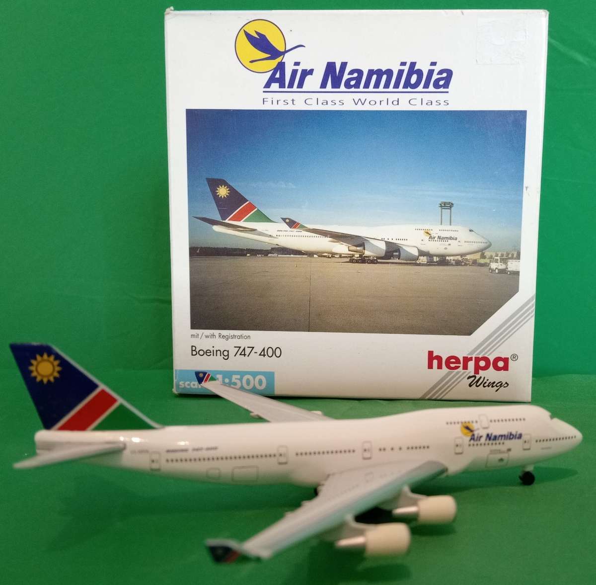 Herpa Wings, Air Namibia First Class World Class Boeing 747-400 scale 1:500 Airplane Model