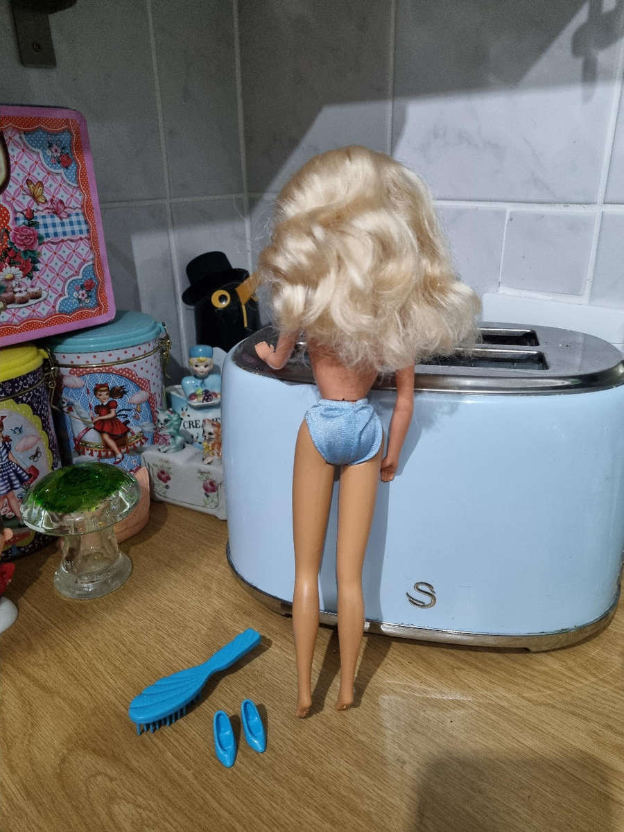 Vintage 1992 Barbie Style