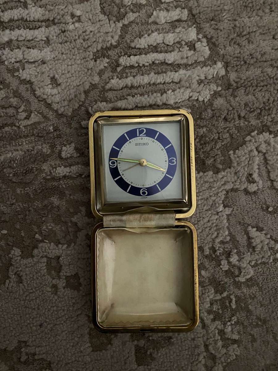 Vintage Seiko alarm clock unsure how to operate