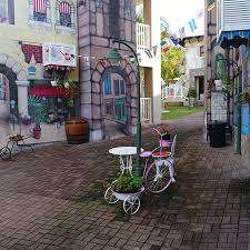 Midweek @ Uvongo river resort 8 Sleeper 10-14 February ( 6adults 2 kids under 12)