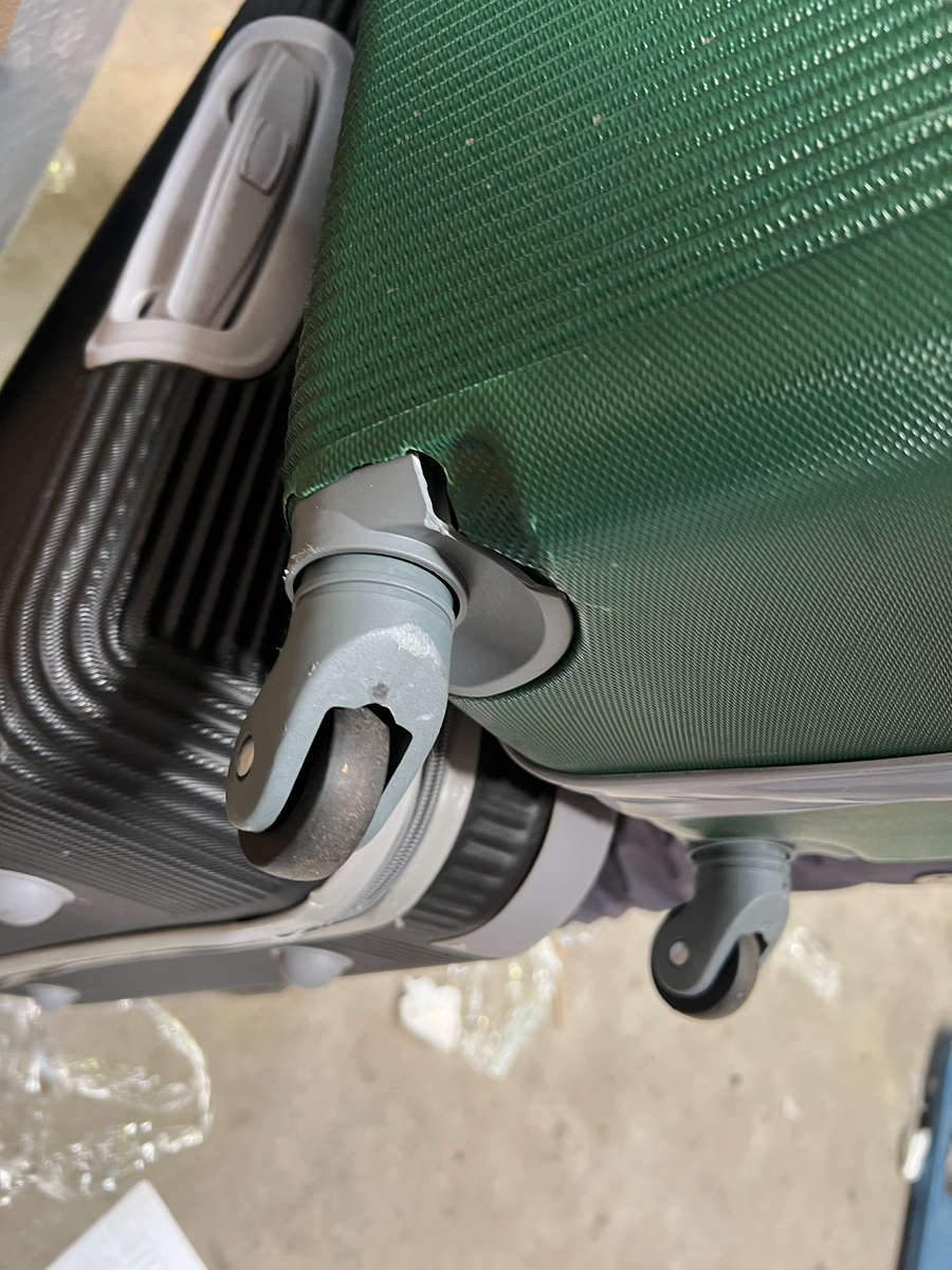 3 Piece Hard Outer Shell Luggage Set - Dark Green Plastic Reinforced Edges READ DESCRIPTION!!!