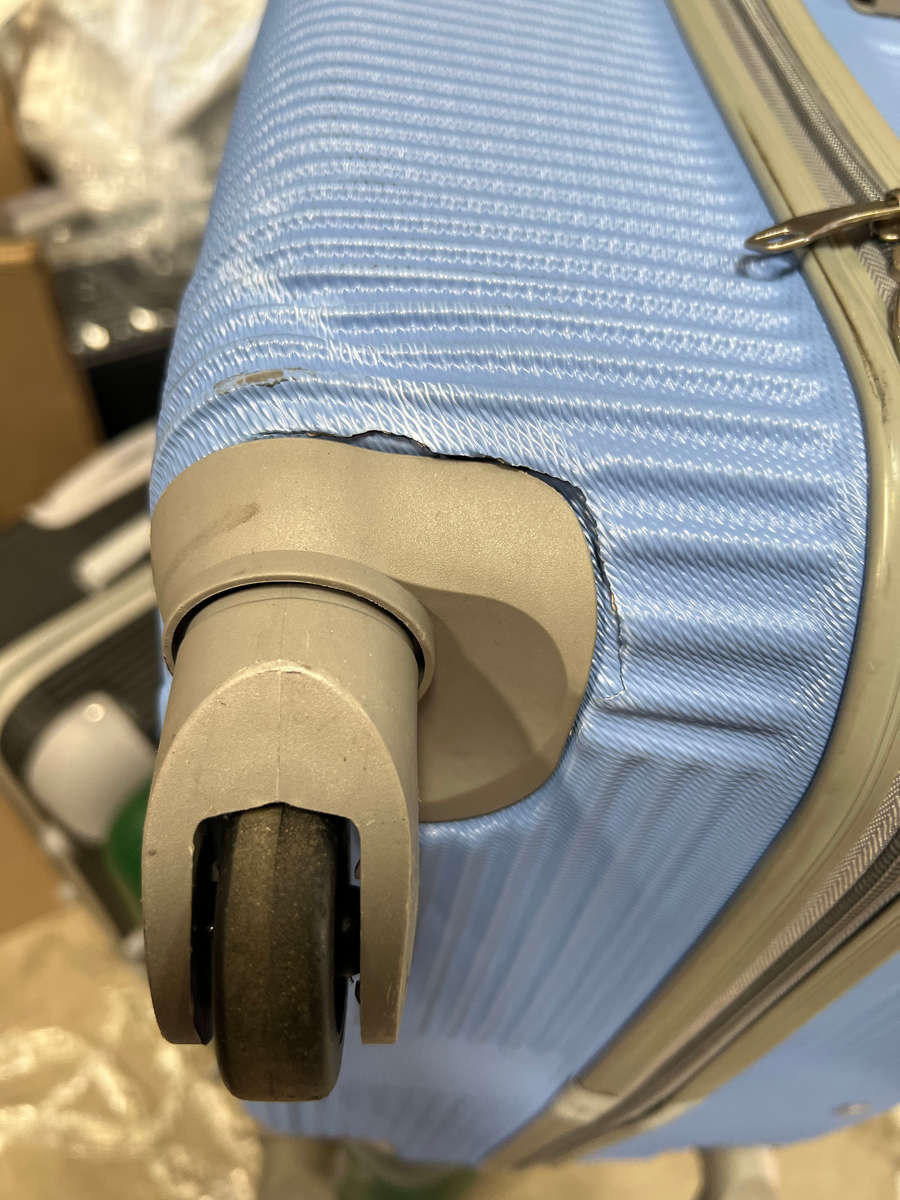 Expert Travel Ware - 3 Piece Luggage Set - LAVENDER BLUE READ DESCRIPTION!!!