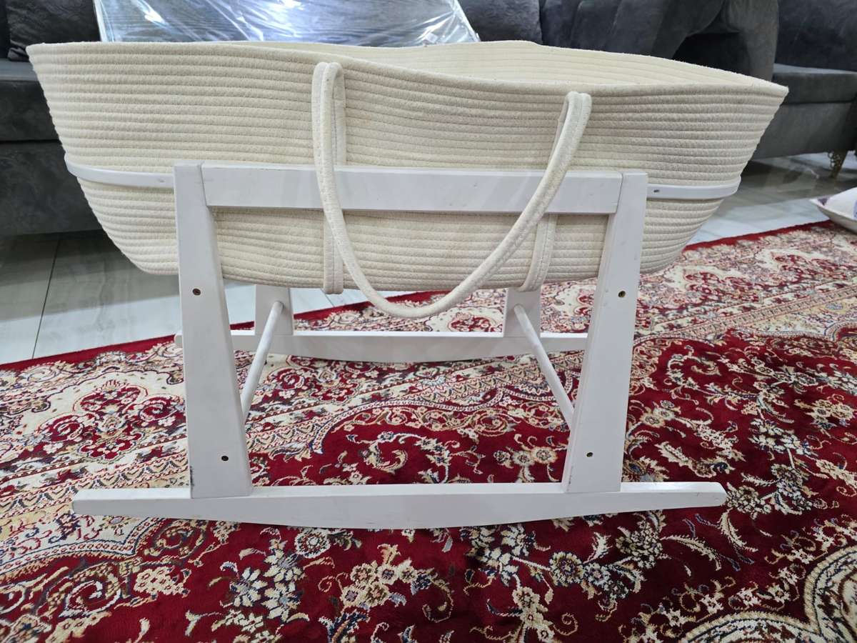 Snuggletime Cotton Rope Moses Basket and Stand - DISPLAY UNIT LIKE NEW