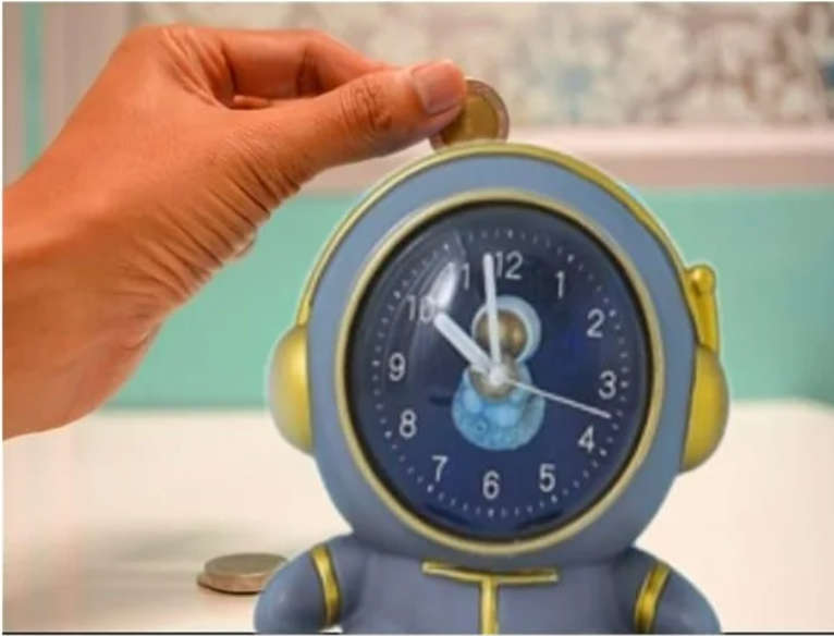 Clock Astronaut Savings Bank Fancy Creative Astronaut Savings Bank