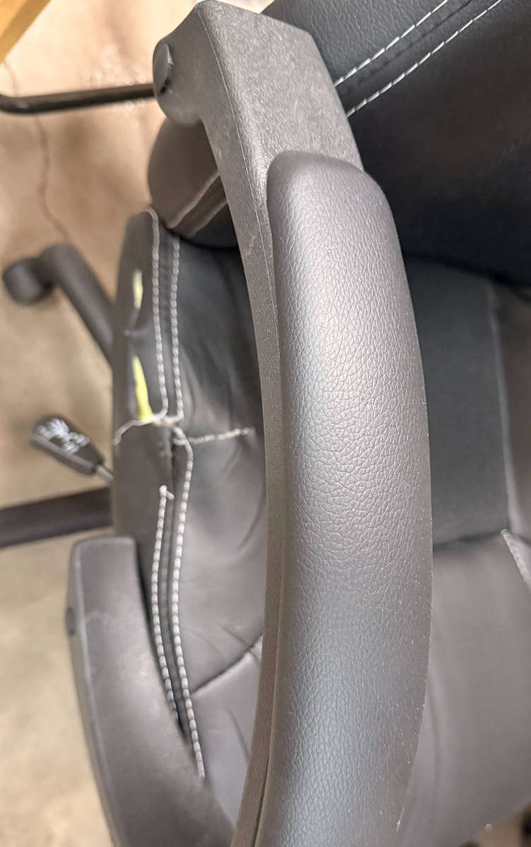 Prime360 Executive Gaming & Office Chair with PU Leather Finish