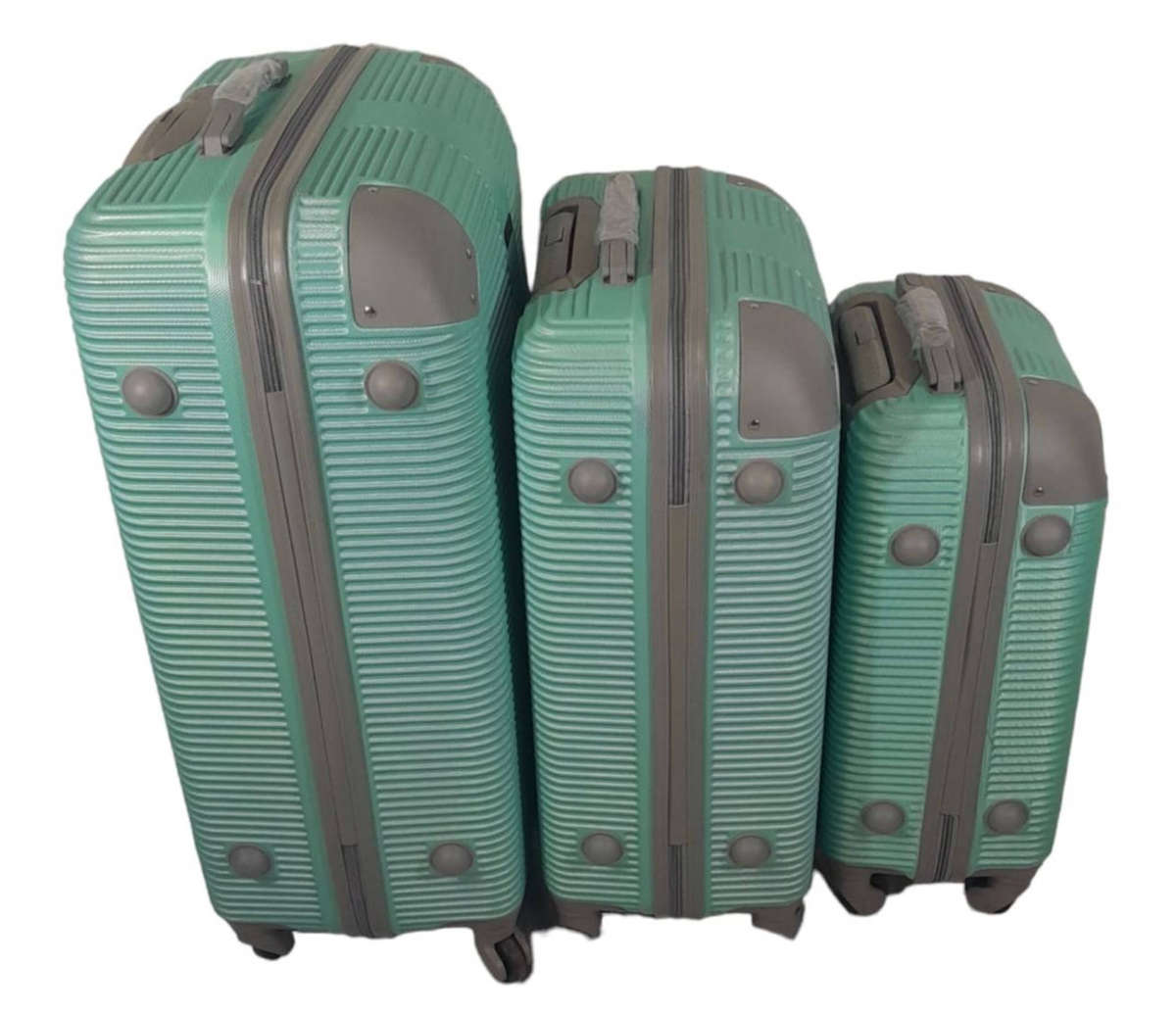 3 Piece Hard Outer Shell Luggage Set - Apple Green Plastic Reinforced Edges