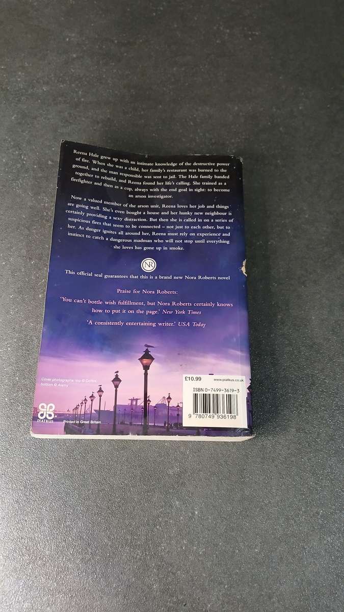 Blue Smoke Paperback by Nora Roberts